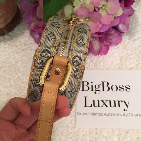 Authentic Louis Vuitton Mini Lin Jeanne crossbody - Picture 4 of 8